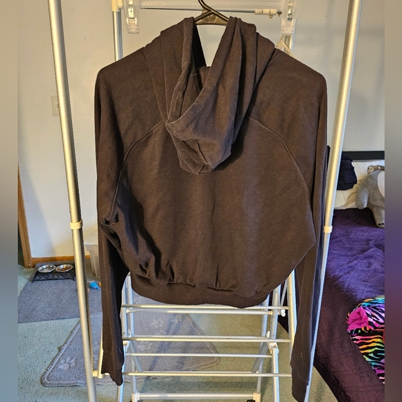 Cropped Hoodie - Picture 2 of 3